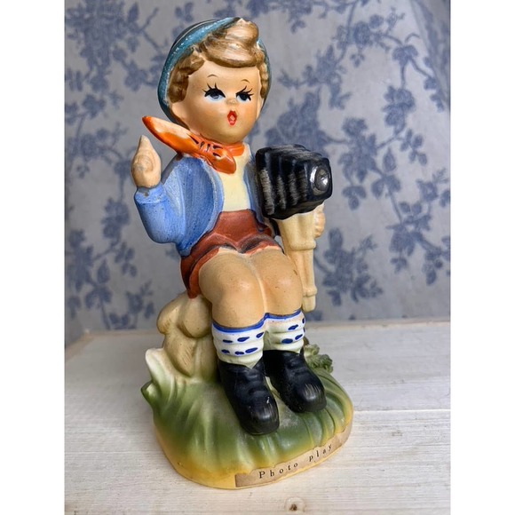 "Photo Play" Photographer Figurine Arnart 5th Ave - Picture 7 of 7